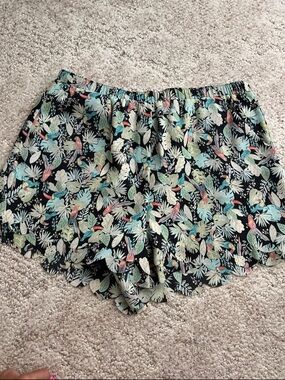 LC Lauren Conrad Shorts